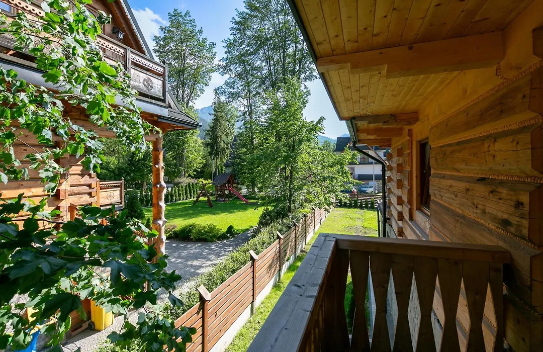 Górskie Szczyty Apart&SPA Hawrań Sauna Jacuzzi i Parking w cenie!-1